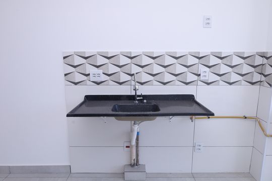 Cozinha de apartamento à venda com 2 quartos, 49m² em Fazenda Aricanduva, São Paulo