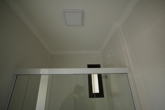 Banheiro Social de apartamento para alugar com 2 quartos, 56m² em Parque das Nações, Santo André