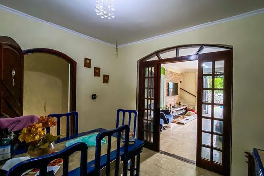 Casa para alugar com 2 quartos, 100m² em Jardim Maringa, São Paulo