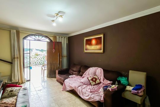 Casa para alugar com 2 quartos, 100m² em Jardim Maringa, São Paulo