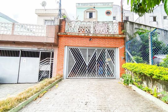 Casa para alugar com 2 quartos, 100m² em Jardim Maringa, São Paulo