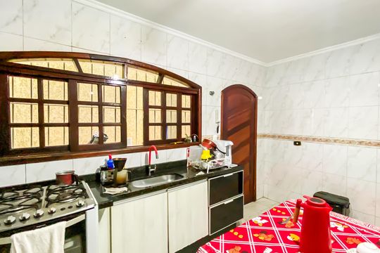 Casa para alugar com 2 quartos, 100m² em Jardim Maringa, São Paulo