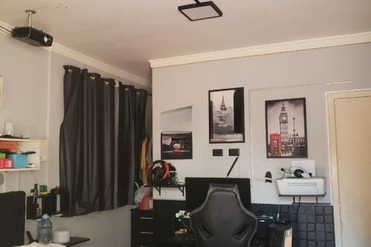 Casa à venda com 3 quartos, 330m² em Vila Irmaos Arnoni, São Paulo