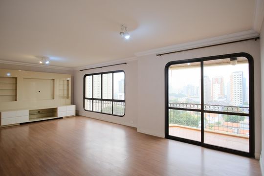 Apartamento à venda com 4 quartos, 160m² em Vila Gomes Cardim, São Paulo
