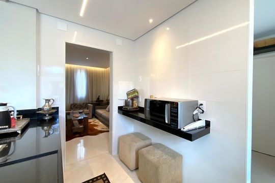 Cozinha de apartamento à venda com 3 quartos, 135m² em Vila Paris, Belo Horizonte