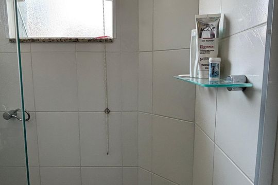 Banheiro da Suíte de casa à venda com 2 quartos, 105m² em Campestre, Santo André