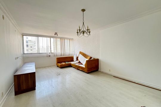 Sala de apartamento para alugar com 3 quartos, 118m² em Indianópolis, São Paulo