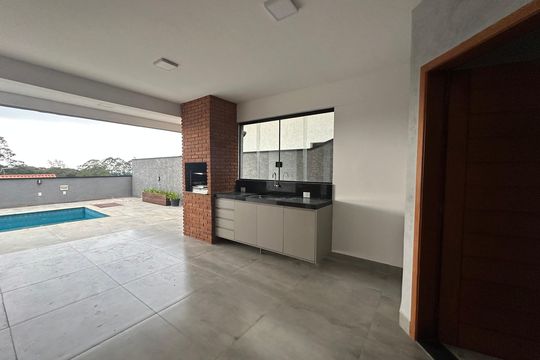 Churrasqueira de casa de condomínio à venda com 3 quartos, 250m² em Quintas do Ingaí, Barueri