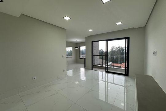 Casa de Condomínio à venda com 3 quartos, 250m² em Quintas do Ingaí, Barueri