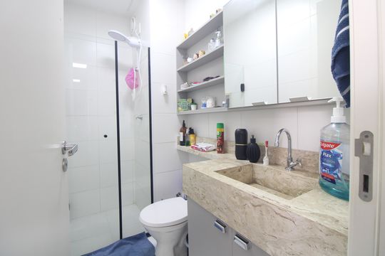 Banheiro de apartamento para alugar com 2 quartos, 34m² em Jurubatuba, São Paulo