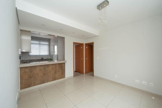 SALA de apartamento à venda com 3 quartos, 78m² em Colégio Batista, Belo Horizonte