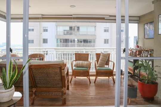 Sacada de apartamento à venda com 4 quartos, 132m² em Várzea da Barra Funda, São Paulo