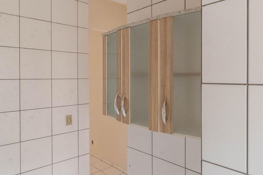 Cozinha de apartamento à venda com 2 quartos, 47m² em Vila Abaeté, Campinas