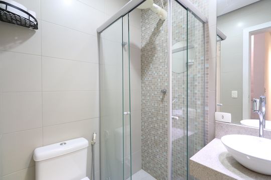 Banheiro Social de casa para alugar com 1 quarto, 120m² em Vila Hamburguesa, São Paulo