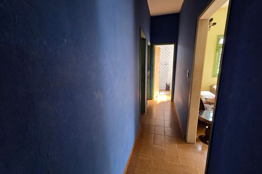 Corredor de casa para alugar com 3 quartos, 190m² em Vilamar, Praia Grande