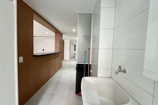 Área de Serviço de apartamento à venda com 2 quartos, 146m² em Lagoa, Rio de Janeiro