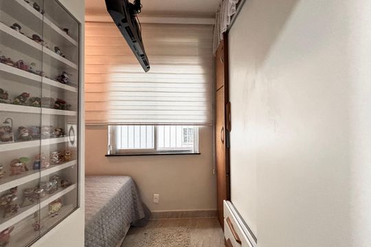 Quarto de apartamento à venda com 1 quarto, 45m² em Copacabana, Rio de Janeiro