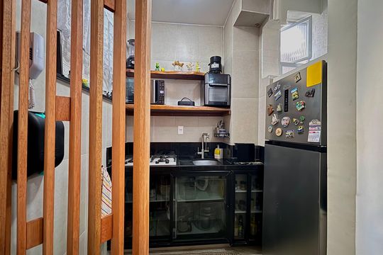 Cozinha de apartamento à venda com 1 quarto, 45m² em Copacabana, Rio de Janeiro