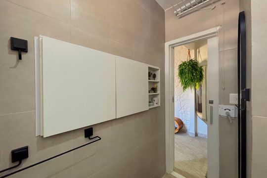 Banheiro de apartamento à venda com 1 quarto, 45m² em Copacabana, Rio de Janeiro