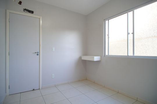 Quarto 2 de apartamento para alugar com 2 quartos, 47m² em Ipiranga, Sapucaia do Sul