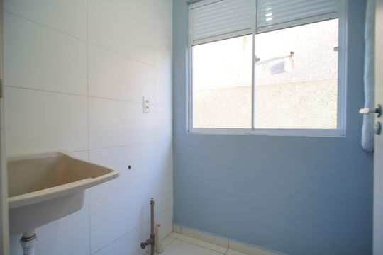 Área de Serviço de apartamento para alugar com 2 quartos, 47m² em Ipiranga, Sapucaia do Sul