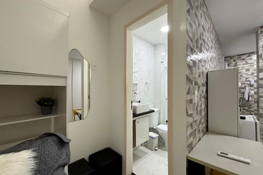 Banheiro social de apartamento para alugar com 1 quarto, 32m² em Copacabana, Rio de Janeiro