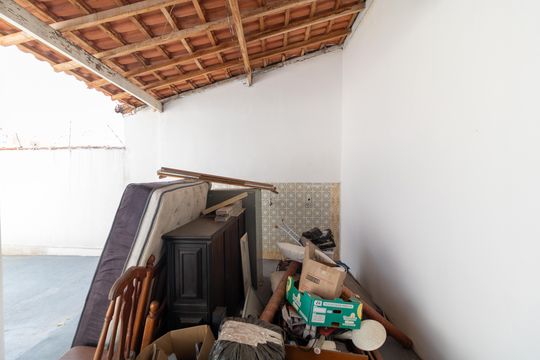 Varanda de casa à venda com 4 quartos, 183m² em Jardim dos Oliveiras, Campinas