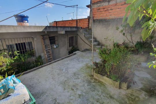 Área externa de casa de condomínio para alugar com 4 quartos, 200m² em Jardim Zaira, Mauá