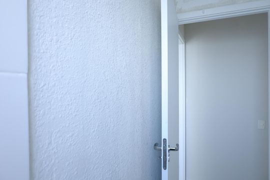 Banheiro de apartamento para alugar com 2 quartos, 43m² em Jardins Recanto das Rosas, São Paulo