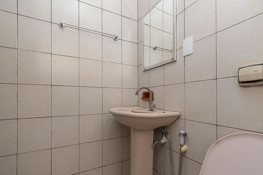 Banheiro da Suíte de casa para alugar com 3 quartos, 150m² em Centro, Sumaré