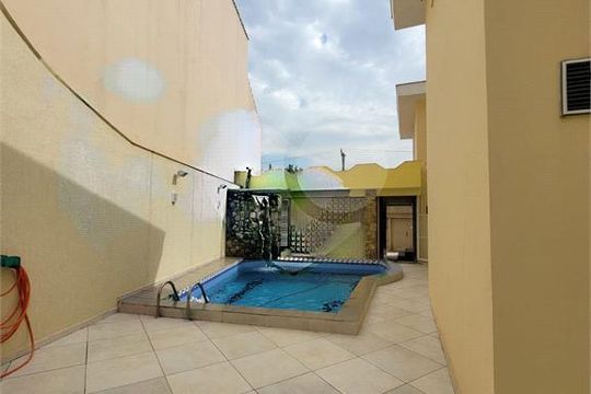 Casa à venda com 3 quartos, 292m² em Vila Prudente, São Paulo