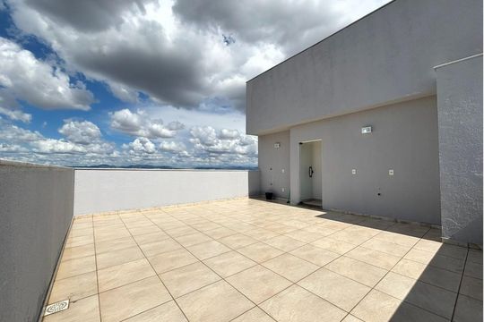Apartamento à venda com 2 quartos, 146m² em Parque Xangri-Lá, Contagem