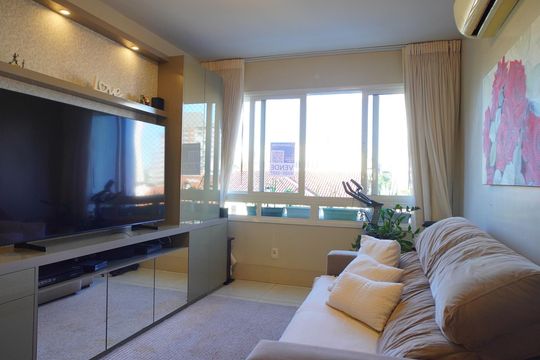 Apartamento à venda com 2 quartos, 69m² em Boa Vista, Porto Alegre