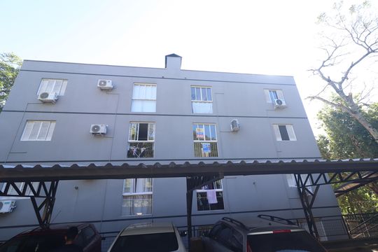 Fachada de apartamento para alugar com 2 quartos, 50m² em Vila Nova, Novo Hamburgo