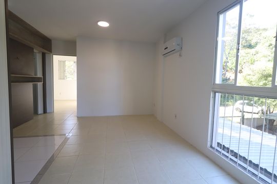 Apartamento para alugar com 2 quartos, 50m² em Vila Nova, Novo Hamburgo