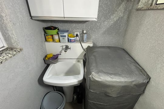 Área de Serviço de apartamento à venda com 2 quartos, 60m² em Vila Pires, Santo André