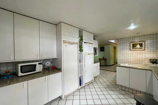 Casa para alugar com 6 quartos, 799m² em Primavera, Novo Hamburgo