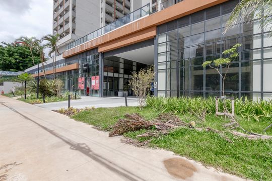 Fachada de kitnet/studio para alugar com 1 quarto, 24m² em Vila Cordeiro, São Paulo