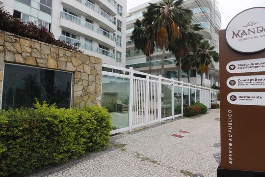 Apartamento para alugar com 1 quarto, 74m² em Algodoal, Cabo Frio