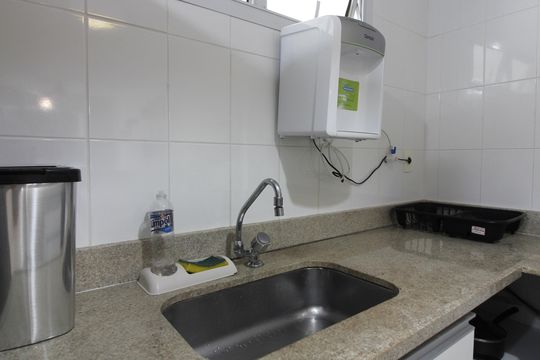 Apartamento para alugar com 1 quarto, 74m² em Algodoal, Cabo Frio