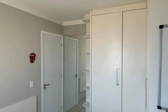 Apartamento à venda com 2 quartos, 60m² em Vila Satúrnia, Campinas
