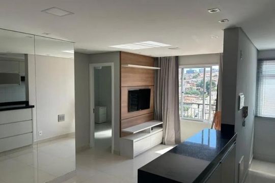 Apartamento à venda com 2 quartos, 60m² em Vila Satúrnia, Campinas