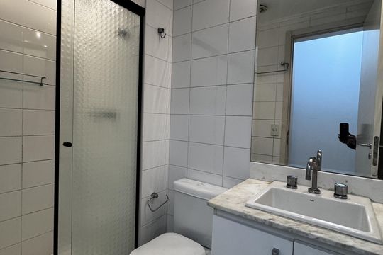 Banheiro de apartamento à venda com 3 quartos, 100m² em Santo Amaro, São Paulo