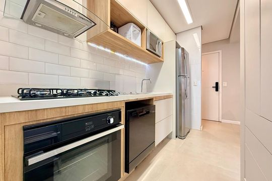 Cozinha de apartamento à venda com 2 quartos, 86m² em Jardim Flor da Montanha, Guarulhos