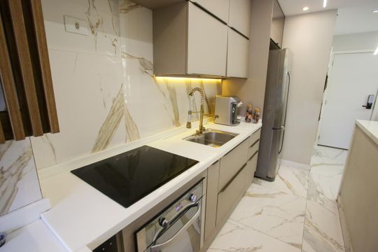 Cozinha de apartamento para alugar com 2 quartos, 59m² em Freguesia (jacarepaguá), Rio de Janeiro