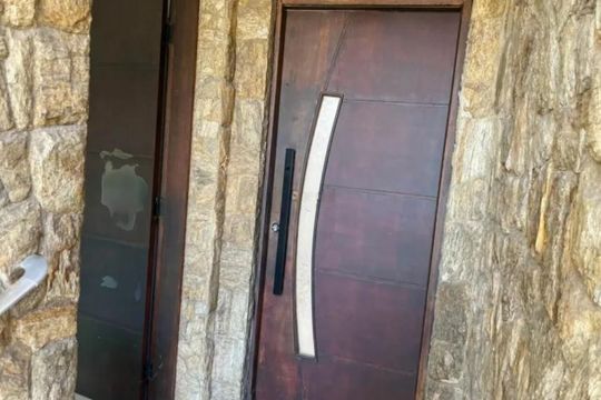 Casa à venda com 3 quartos, 158m² em Vila Carrão, São Paulo