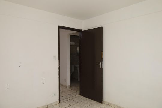 Quarto 1 de apartamento para alugar com 2 quartos, 50m² em Jardim Marilu, São Paulo