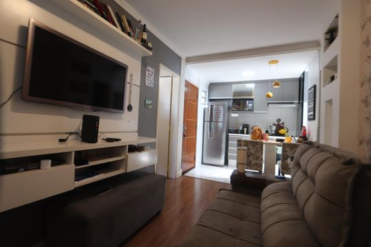 Sala de apartamento à venda com 2 quartos, 50m² em Jd S Teresinha, São Paulo
