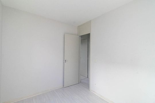 Quarto 1 de apartamento à venda com 2 quartos, 60m² em Humaitá, Porto Alegre