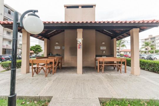 Apartamento à venda com 2 quartos, 60m² em Humaitá, Porto Alegre